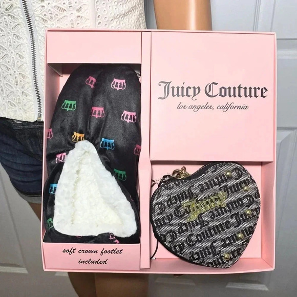 Juicy Couture Handbags - Juicy Couture Logo Print Heart Wristlet Bag & Crown Print Slippers Footies Set